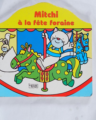 Mitchi à la ferme by Marie-France Floury cover