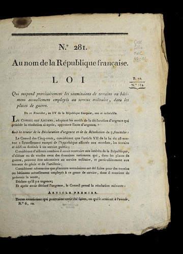Loi qui suspend provisoirement les soumissions de terrains ou ba timens actuellement employe s au service militaire, dans les places de guerre