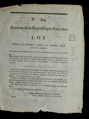 Loi relative aux honneurs a   rendre aux militaires blesse s dans les combats