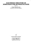 Electronic structure of semiconductor heterojunctions